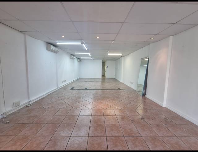 86M² RETAIL TO LET IN TYGER WATERFRONT